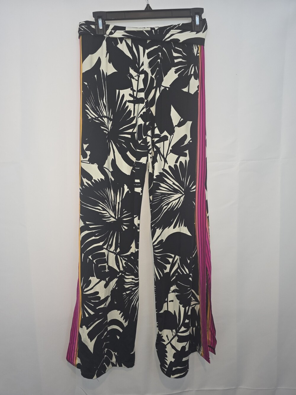 Trina Turk Lennox Side Slit Swim Cover-Up Wide Leg Pants Black  Floral Small